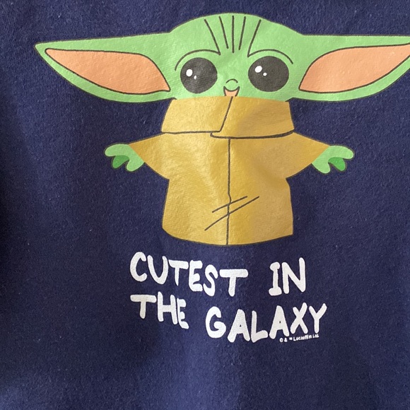 Olda Navy Toddler Boy’s Baby Yoda Hoodie Size 4T - Picture 3 of 6